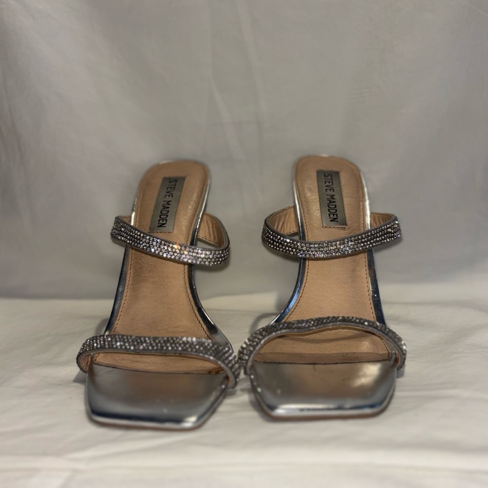 Steve Madden Rhinestone Pumps